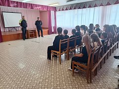 В рамках Всероссийской акции «Безопасность детства» сегодня в филиале МОУ «СОШ им. Г.И. Марчука р.п. Духовницкое» в с. Липовка под руководством регионального проекта «Территория безопасного детства»