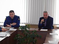 Вчера в зале заседаний администрации состоялось заседание антитеррористической комиссии в Духовницком муниципальном районе
