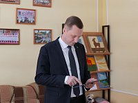 Роман Бусаргин: Несмотря на рабочий визит в Аркадакский район, не смог пропустить «Диктант Победы»