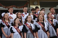 В Духовницкой школе прошёл торжественный «Последний звонок»