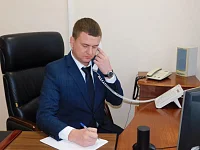 В ходе приема к руководителю района посредством телефонной связи поступили вопросы бытового характера.