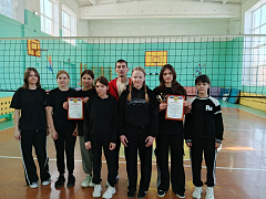 Триумф на родной площадке: наши волейболистки — лучшие!