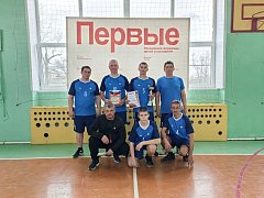 Сегодня, на базе МОУ "СОШ им.Г.И.Марчука" прошёл турнир по баскетболу среди мужских команд, посвященный Дню космонавтики. 