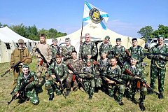 Каникулы с лазертагом;
