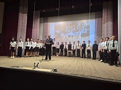  Торжественное вручение членских билетов отряду «Созвездие» ЮДП.
