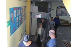 Ежегодно в регионах России проходит Всероссийская акция «Сдаем вместе. День сдачи ЕГЭ родителями»