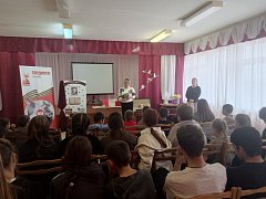 Визит сотрудников Духовницкого краеведческого музея в с. Липовка.