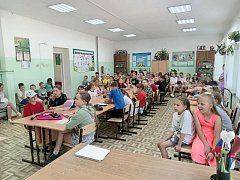 Лагерь "Улыбка" открыл свои двери с бодрой зарядки и знакомства с планами!