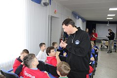 Урок спорта - скажем хоккею да!