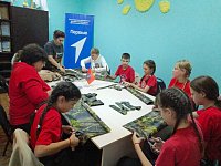 Вклад в общее дело: юнармейцы 6 «Б» класса помогают участникам СВО