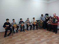 Балалайка звонкая струна.