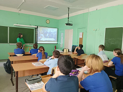 В честь Дня космонавтики ученики 5 «А» класса отправились в увлекательное космическое путешествие