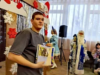 Ёлка чемпионов собрала юных спортсменов Духовницкого района в 2025 году