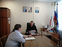 Сегодня глава района провёл личный приём родных и близких военнослужащих-участников специальной военной операции.