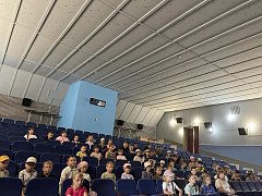 Утро в "Улыбке": Зарядка, линейка и богатырские приключения!
