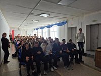 Профориентационная встреча с выпускником Калининградского пограничного института ФСБ РФ.